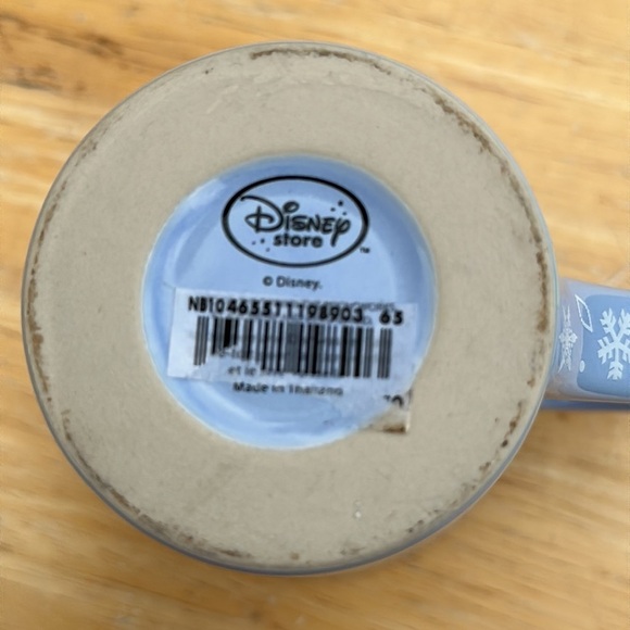 Eeyore Coffee Mug Disney Store Original Winnie The Pooh Winter Texture Snowflake - Picture 7 of 7